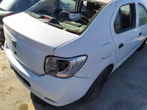 Foto de PARAGOLPES TRASERO DACIA LOGAN II 1.2 16V CAT (75 CV / 55 KW) referencia 850108569S