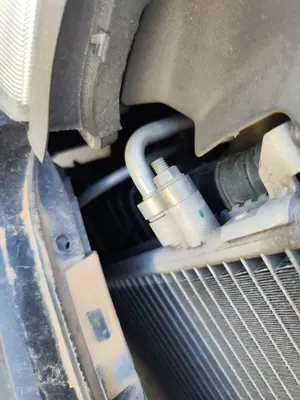 Foto de INTERCOOLER OPEL VECTRA C BERLINA 2.2 16V DTI CAT (Y 22 DTR / L50) (125 CV / 92 KW) referencia 24418366