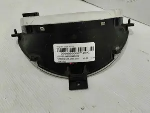 Foto de CUADRO INSTRUMENTOS CITROEN C3 1.4 HDi (68 CV / 50 KW) referencia P9650735480E foto 3