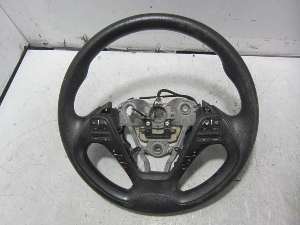 Foto de VOLANTE KIA CEED (JD) 1.4 CRDi CAT (90 CV / 66 KW) referencia 307111761330