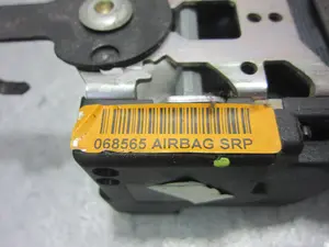 Foto de CINTURON SEGURIDAD DELANTERO IZQUIERDO RENAULT CLIO II FASE II (B/CB0) 1.5 dCi Diesel (82 CV / 60 KW) referencia 068565 foto 2