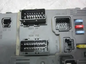 Foto de NO IDENTIFICADO CITROEN XSARA PICASSO 1.6 16V HDi (90 CV / 66 KW) referencia 9657999780 foto 2