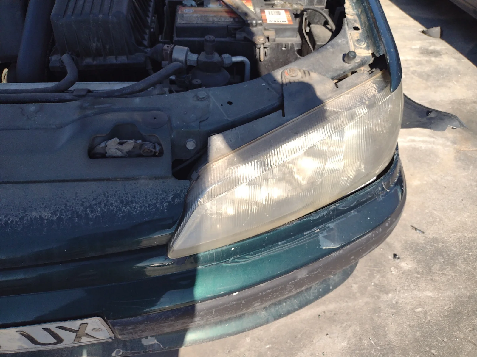 Foto de FARO IZQUIERDO PEUGEOT 406 BERLINA (S1/S2) 2.0 HDi (109 CV / 80 KW) referencia 9616251380