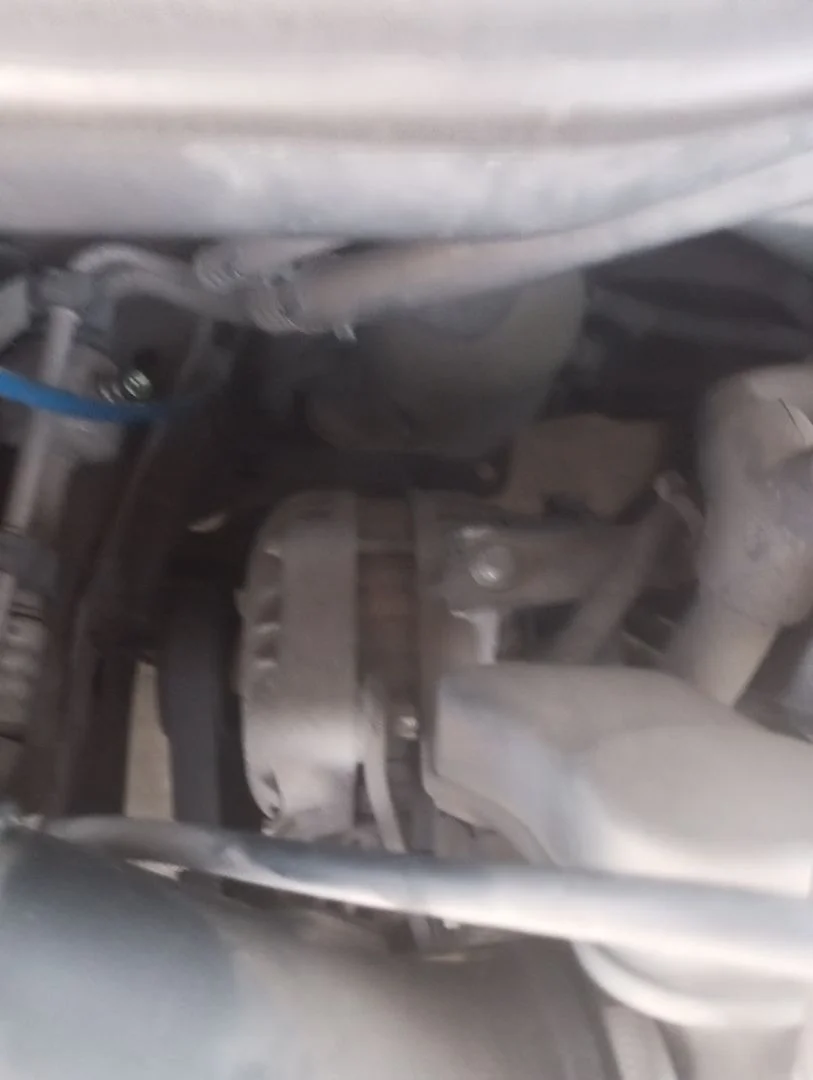 Foto de ALTERNADOR OPEL MERIVA 1.6 16V (101 CV / 74 KW) referencia 93183891