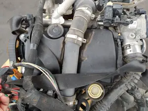 Foto de MOTOR COMPLETO RENAULT KANGOO II (F/KW0) referencia K9K860 foto 6
