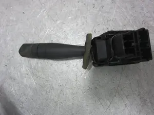 Foto de MANDO INTERMITENTES PEUGEOT 206 1.6 (88 CV / 65 KW) referencia 96307460ZL foto 2