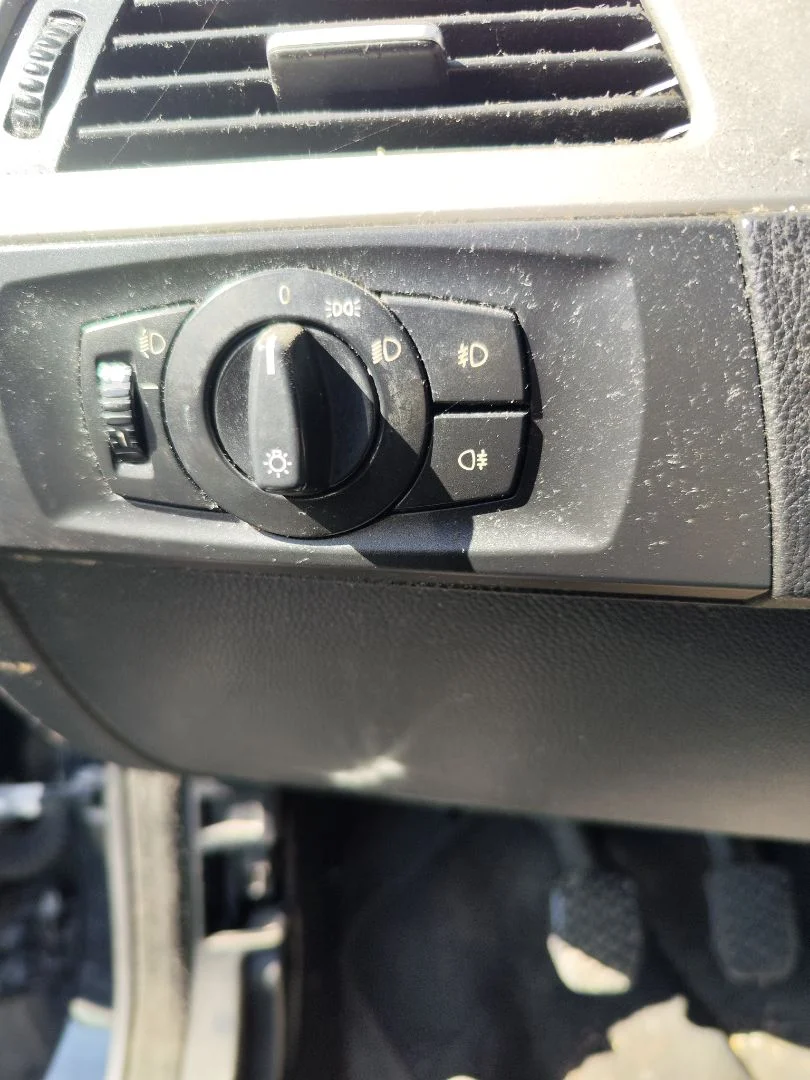 Foto de MANDO LUCES BMW SERIE 3 BERLINA (E90) 2.0 16V Diesel (163 CV / 120 KW)