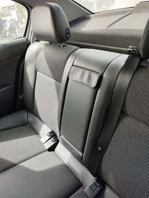 Foto de ASIENTO TRASERO MEDIO OPEL ASTRA H BERLINA 1.7 16V CDTI (110 CV / 81 KW) foto 2