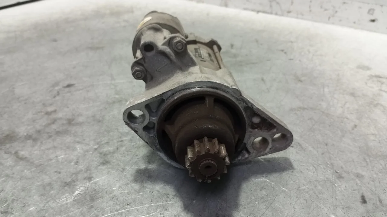 Foto de MOTOR ARRANQUE SEAT IBIZA BERLINA (6J5) 1.2 TDI (75 CV / 55 KW) referencia 02Z911023M