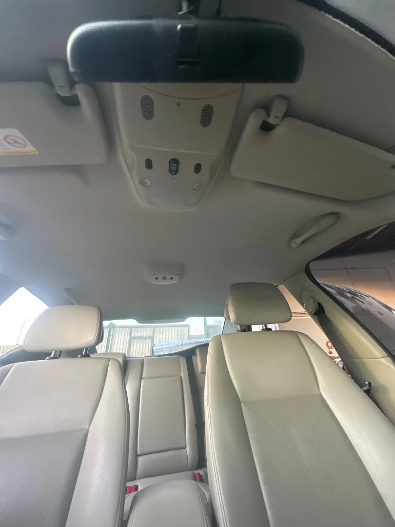 Foto de TECHO INTERIOR SAAB 9-3 BERLINA 1.9 TiD CAT (150 CV / 110 KW) referencia 12844498