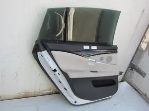 Foto de PUERTA TRASERA IZQUIERDA BMW SERIE 5 GRAN TURISMO (F07) 3.0 24V Turbo (306 CV / 225 KW) foto 2