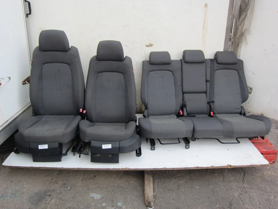 Foto de JUEGO ASIENTOS COMPLETO SEAT ALTEA XL (5P5) 1.9 TDI (105 CV / 77 KW) referencia 1K4881105KK