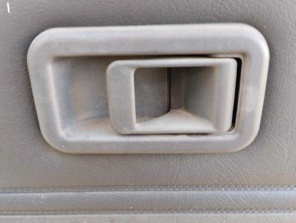 Foto de MANETA INTERIOR DELANTERA DERECHA FIAT DUCATO II CAMIÓN 2.8 JTD (146 CV / 107 KW)