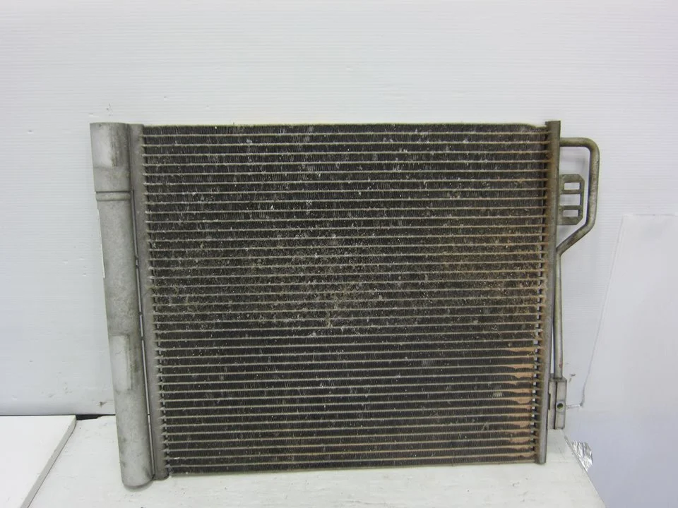 Foto de CONDENSADOR / RADIADOR AIRE ACONDICIONADO SMART FORTWO COUPE 1.0 CAT (71 CV / 52 KW) referencia A4515000154001