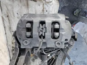 Foto de PINZA DE FRENO TRASERA DERECHA PORSCHE CAYENNE (TIPO 92A) referencia 7P0615424 foto 1
