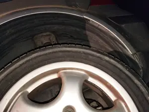 Foto de PASO RUEDA TRASERO IZQUIERDO VOLKSWAGEN GOLF IV BERLINA (1J1)(10.1997)