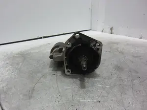 Foto de MOTOR ARRANQUE VOLKSWAGEN POLO III (6N1) referencia 085911023J