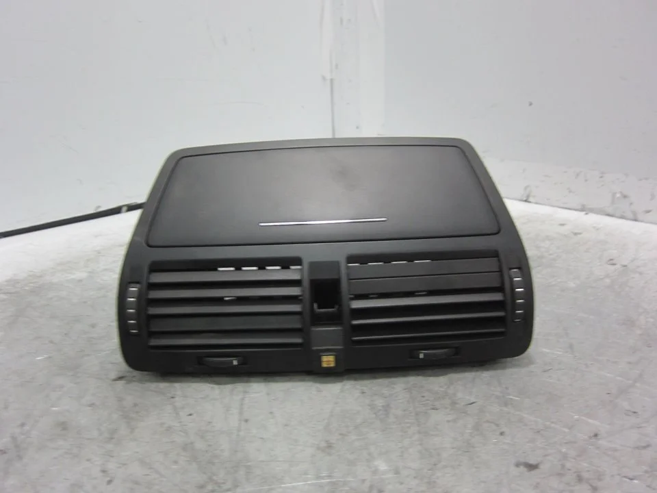 Foto de NO IDENTIFICADO SKODA FABIA (5J2) referencia 1Z0820951