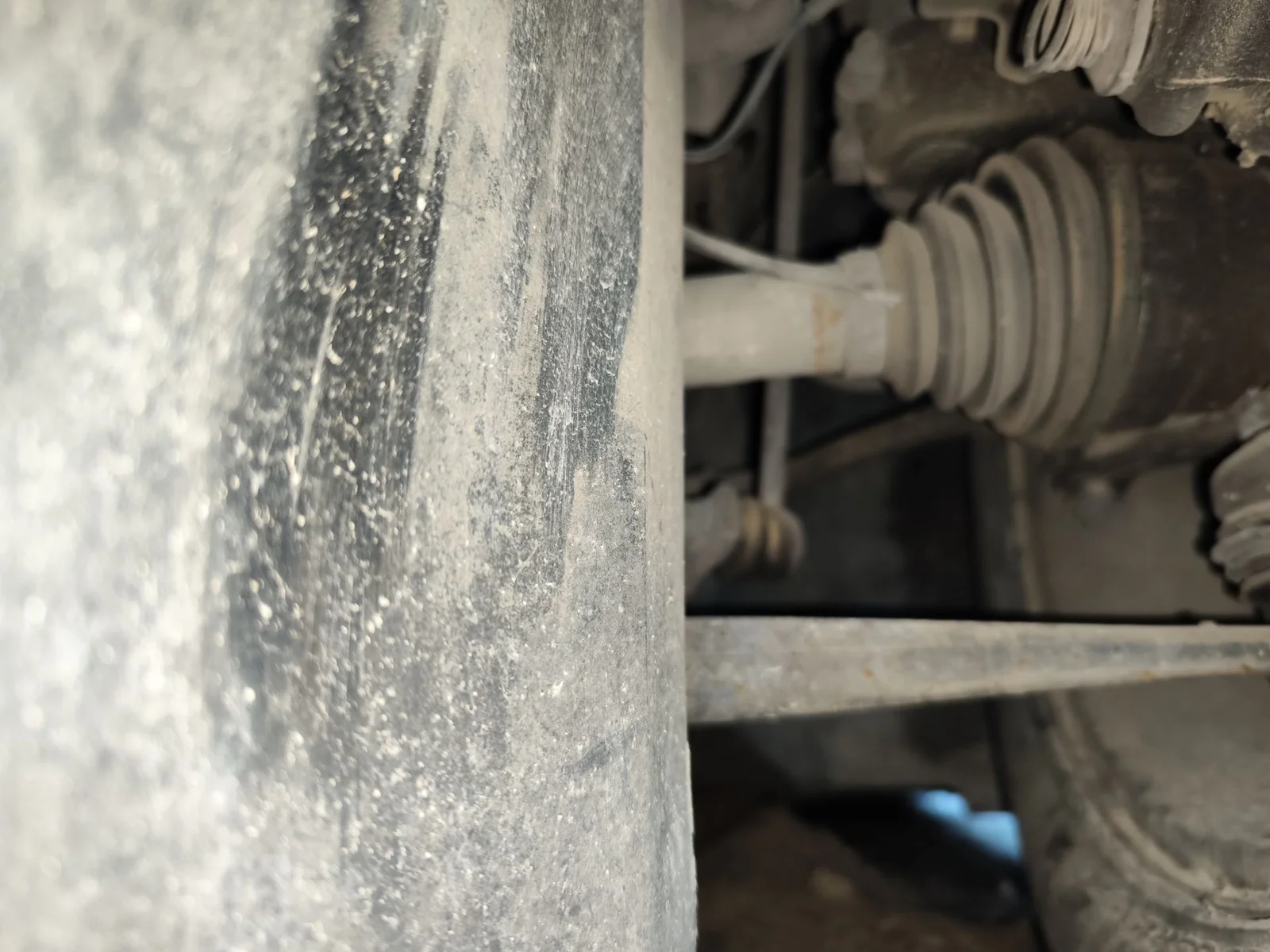 Foto de BRAZO SUSPENSION DELANTERO IZQUIERDO CITROEN C5 BERLINA 2.0 HDi (109 CV / 80 KW)