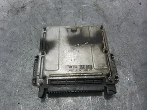 Foto de CENTRALITA MOTOR UCE PEUGEOT 306 BREAK 2.0 HDi CAT (90 CV / 66 KW) referencia 9640324380