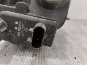 Foto de FARO DERECHO OPEL CORSA B referencia 5027 foto 3