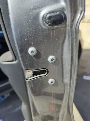 Foto de CERRADURA PUERTA DELANTERA DERECHA BMW SERIE X5 (E53) 3.0 Turbodiesel CAT (218 CV / 160 KW)