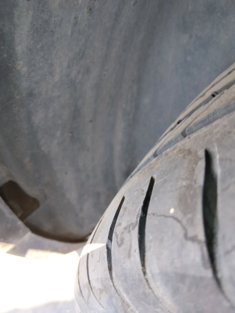 Foto de PASO RUEDA TRASERO DERECHO CITROEN C4 CACTUS 1.2 12V VTi (82 CV / 60 KW)