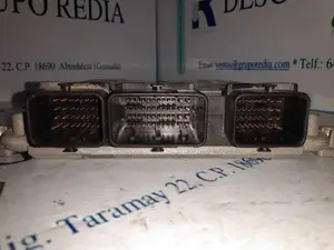 Foto de CENTRALITA MOTOR UCE PEUGEOT 307 (S1)(04.2001) referencia 0281011341 foto 3