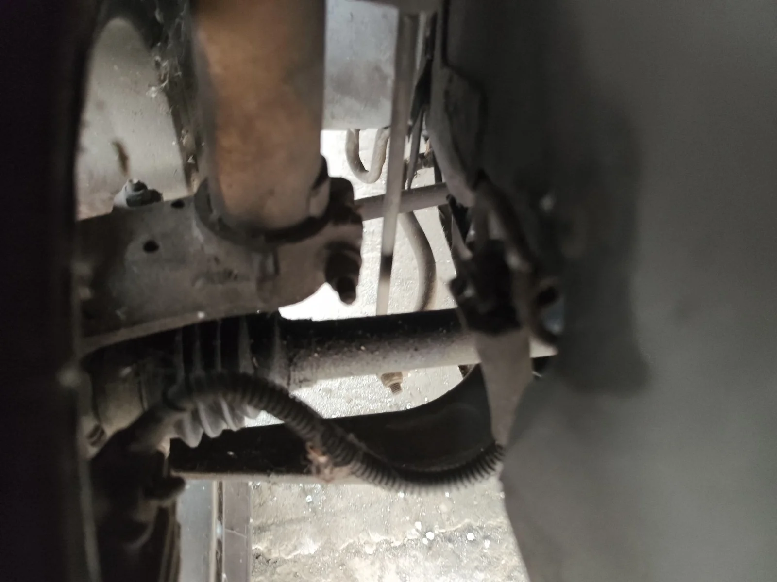 Foto de BIELETA ESTABILIZADORA DELANTERA DERECHA PEUGEOT 206 1.6 16V CAT (109 CV / 80 KW) referencia 1646621980