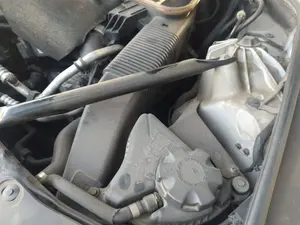 Foto de DEPOSITO EXPANSION BMW SERIE 5 TOURING (F11) 2.0 Turbodiesel (184 CV / 135 KW) referencia 17137647283