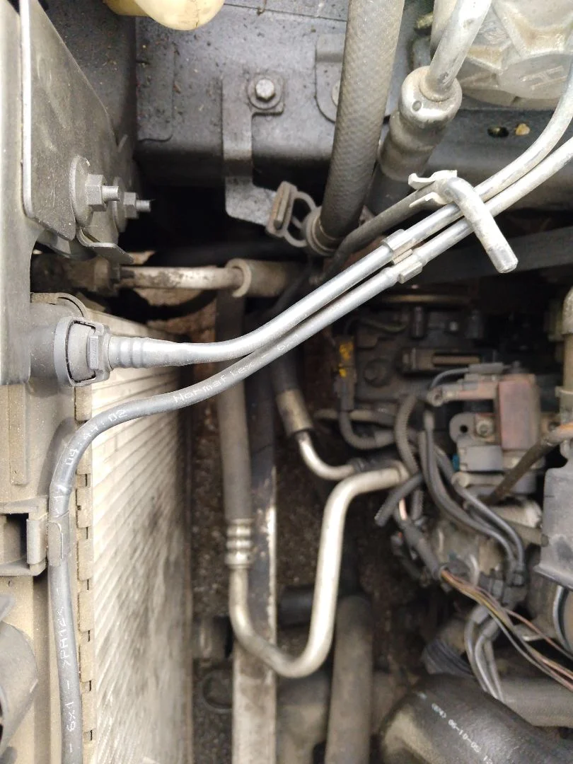 Foto de TUBOS AIRE ACONDICIONADO PEUGEOT 407 2.0 16V HDi FAP CAT (RHR / DW10BTED4) (136 CV / 100 KW)