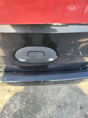 Foto de CERRADURA MALETERO / PORTON RENAULT SCENIC I (JA...) 1.4 CAT (95 CV / 70 KW) referencia 7700827599