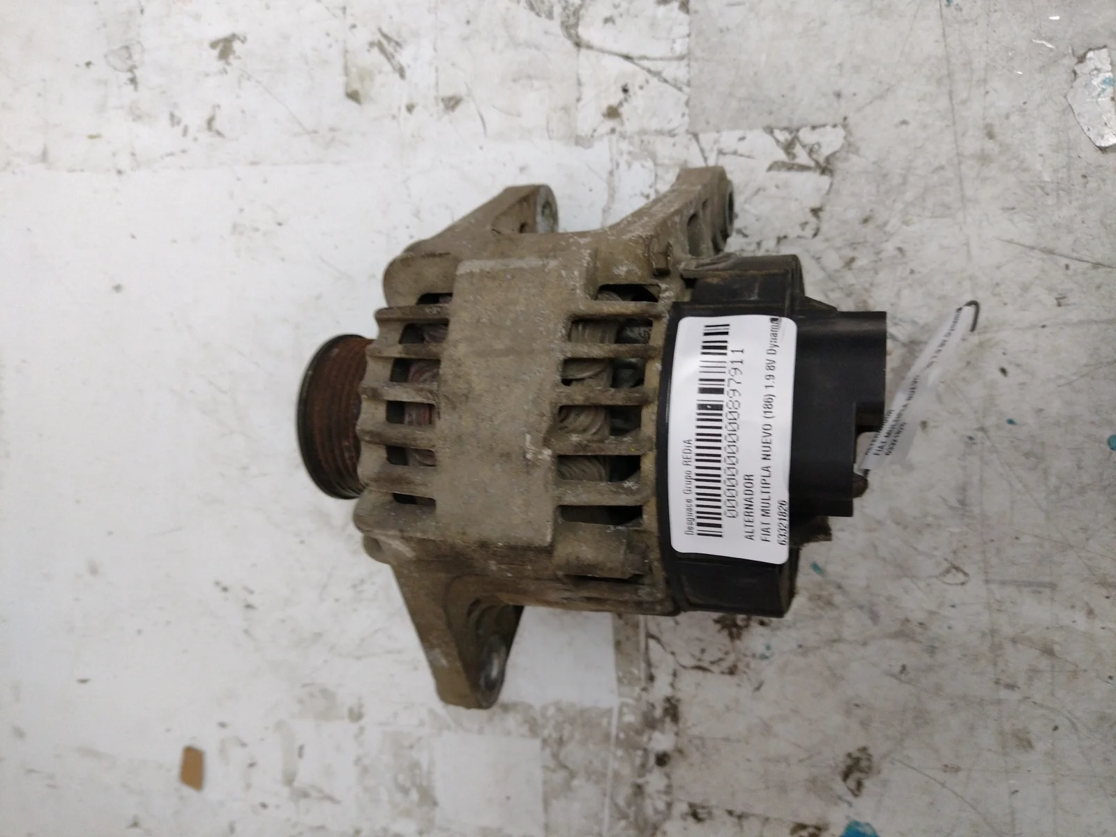 Foto de ALTERNADOR FIAT NUEVO MULTIPLA (186) 1.9 8V JTD CAT (120 CV / 88 KW) referencia 63321826