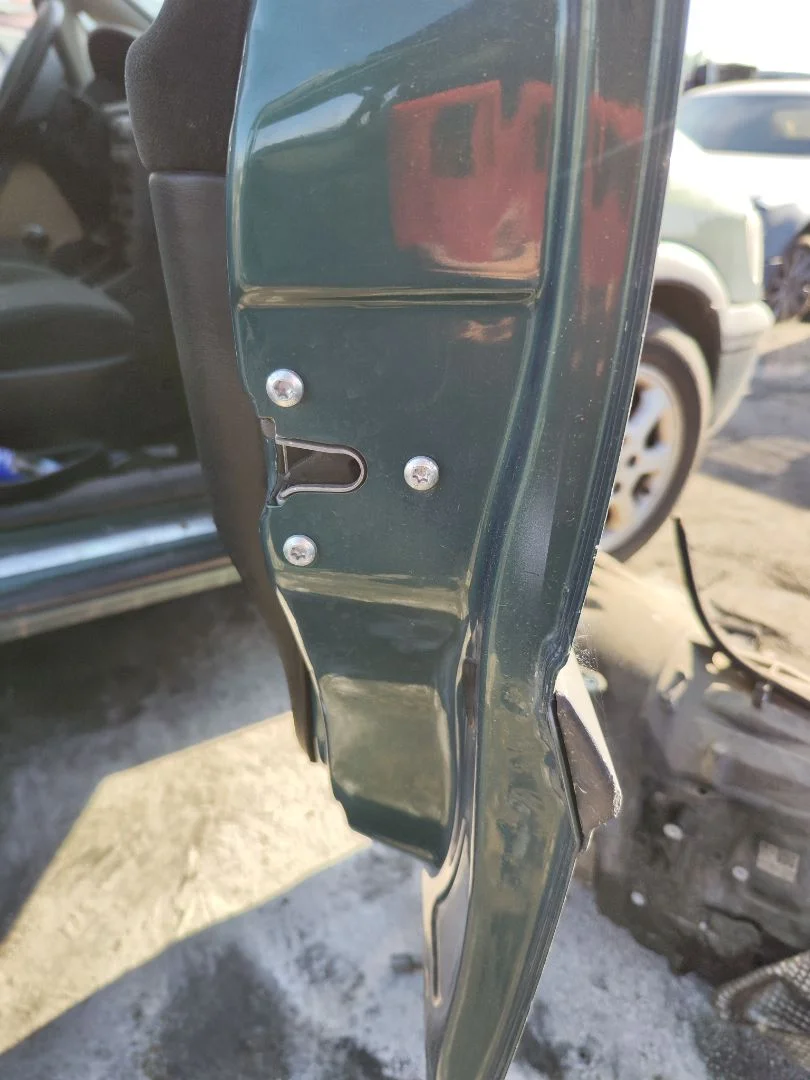 Foto de CERRADURA PUERTA DELANTERA DERECHA OPEL ZAFIRA A 2.0 DTI (101 CV / 74 KW) referencia 24444016
