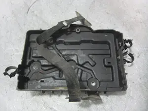 Foto de SOPORTE BATERIA OPEL COMBO D 1.3 16V CDTI (95 CV / 70 KW) referencia 51827907