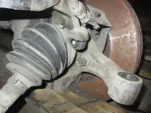 Foto de MANGUETA DELANTERA DERECHA CHEVROLET CAPTIVA 2.0 Diesel CAT (150 CV / 110 KW) referencia 23373012