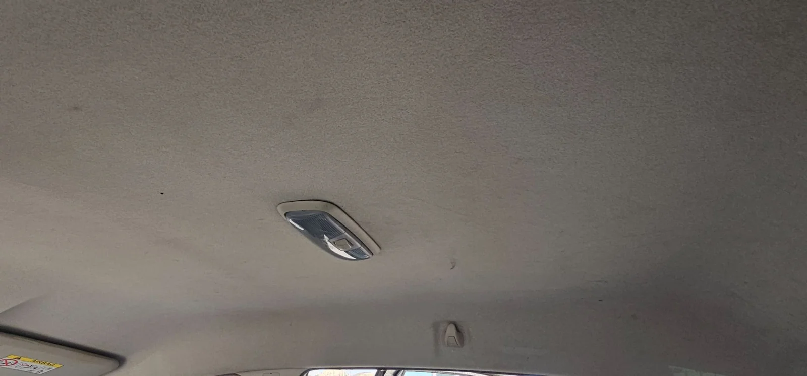 Foto de TECHO INTERIOR FORD FIESTA (CNN) 1.25 16V CAT (82 CV / 60 KW)