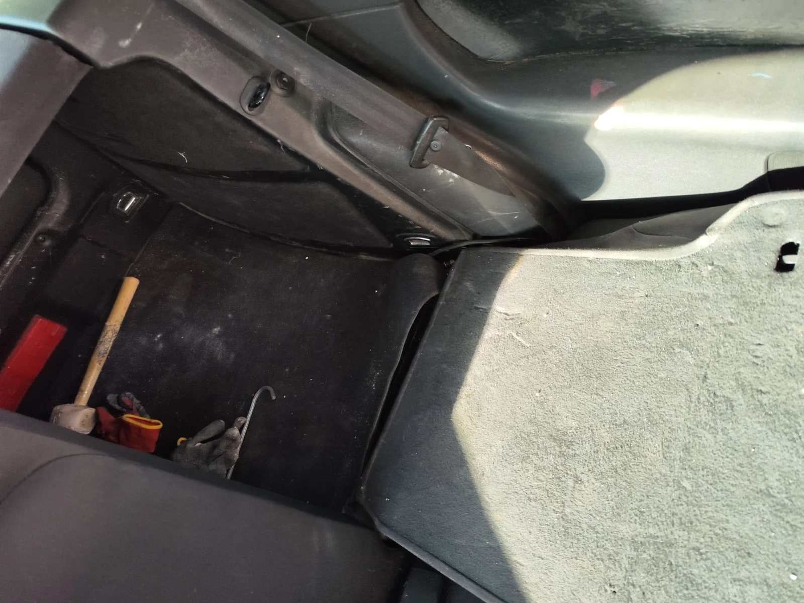 Foto de ASIENTOS TRASERO IZQUIERDO AUDI A3 (8L) 1.6 (102 CV / 75 KW) referencia 8L0885805K FKZ