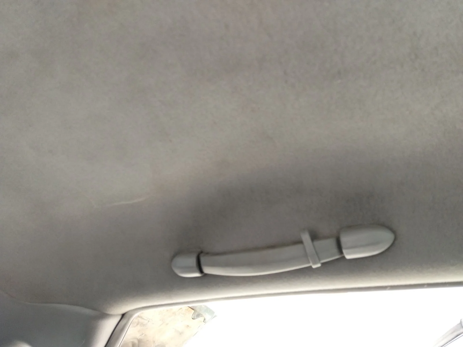 Foto de ASIDERO TECHO TRASERO IZQUIERDO HYUNDAI ELANTRA (XD) 2.0 CRDi CAT (113 CV / 83 KW)