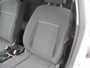 Foto de JUEGO ASIENTOS COMPLETO FORD FIESTA (CNN) 1.5 TDCi CAT (75 CV / 55 KW) foto 5