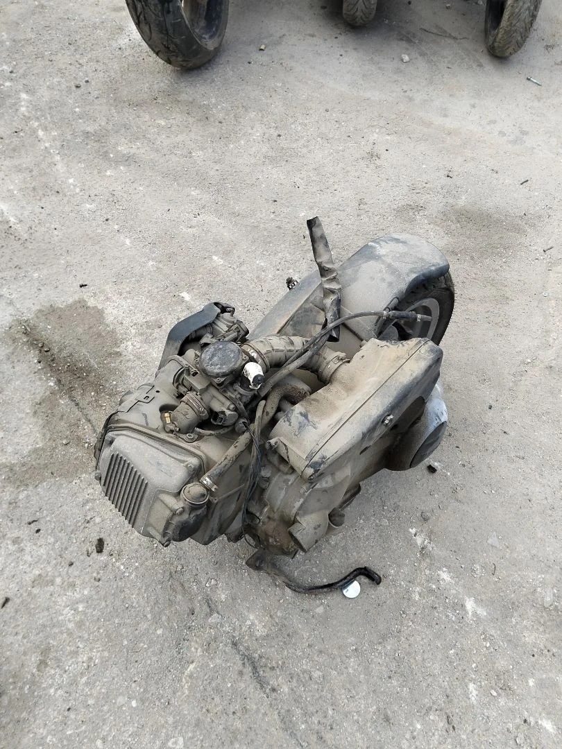 Foto de MOTOR COMPLETO PIAGGIO (VESPA) FLY PIAGGIO FLY 125 (2013 -->) 124 cm3 - 8.9 kW (4 tiempos) (0 CV / 0 KW)