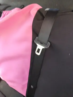 Foto de CINTURON SEGURIDAD TRASERO IZQUIERDO OPEL ASTRA H BERLINA