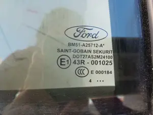 Foto de LUNA TRASERA DERECHA FORD FOCUS SPORTBREAK (CB8) 1.6 TDCi CAT (95 CV / 70 KW) referencia BM51A25712A foto 3