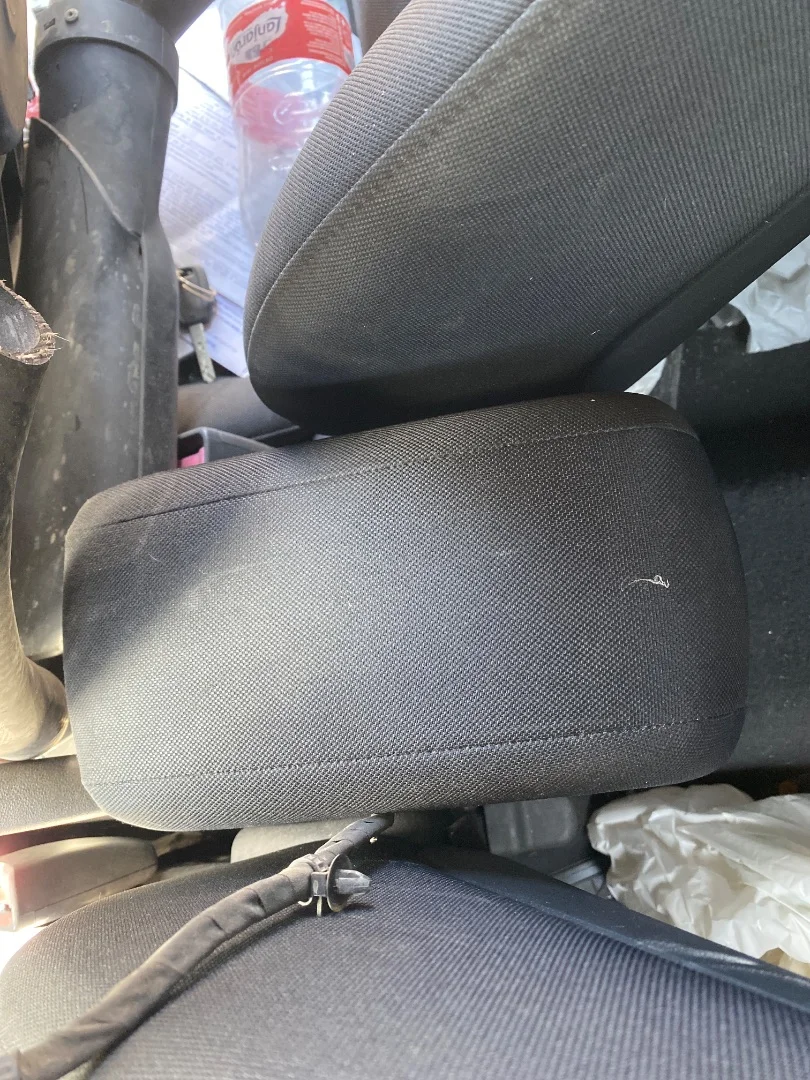 Foto de APOYABRAZOS CENTRAL HYUNDAI I30 (FD) 1.4 CAT (109 CV / 80 KW)