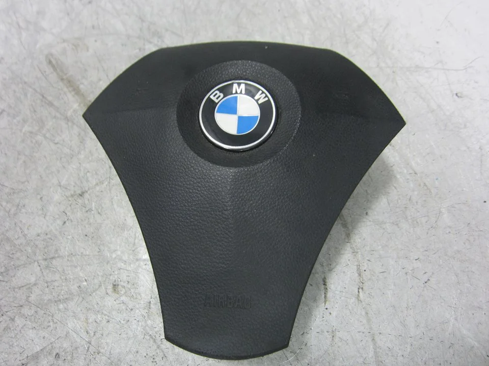 Foto de AIRBAG DELANTERO IZQUIERDO BMW SERIE 5 BERLINA (E60) 3.0 Turbodiesel CAT (231 CV / 170 KW) referencia 33677298804N