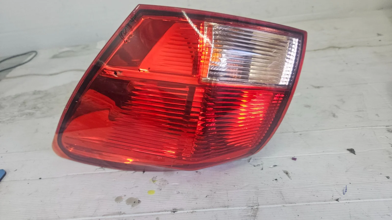Foto de PILOTO TRASERO DERECHO NISSAN QASHQAI (J10) 2.0 16V CAT (141 CV / 104 KW) referencia 99070312