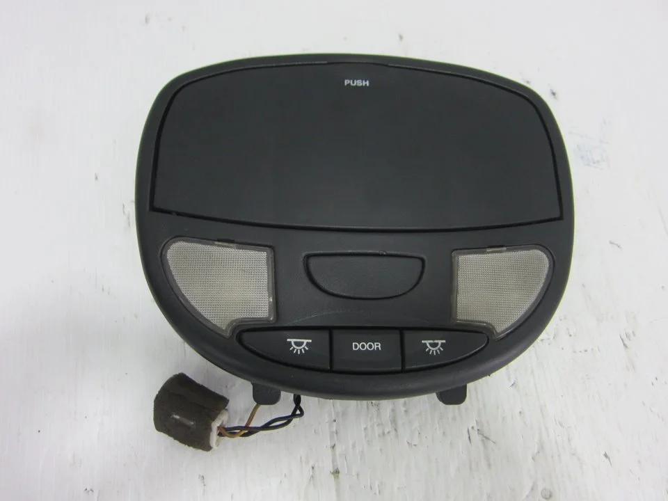 Foto de LUZ INTERIOR HYUNDAI COUPE (J2) 1.6 CAT (114 CV / 84 KW) referencia 92820270