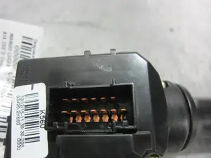 Foto de MANDO LUCES KIA CEED (JD) 1.4 CRDi CAT (90 CV / 66 KW) referencia 934202K560 foto 5