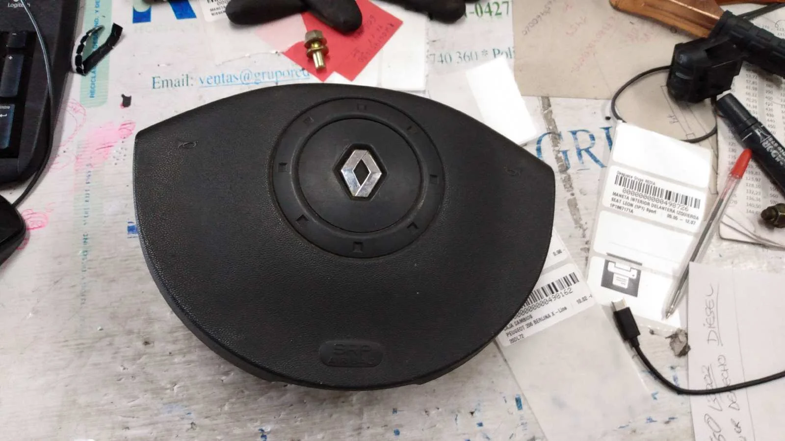 Foto de AIRBAG DELANTERO IZQUIERDO RENAULT SCENIC II (JM) 1.5 dCi Diesel (101 CV / 74 KW) referencia 8200381851A