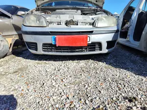 Foto de PARAGOLPES DELANTERO FIAT II PUNTO (188) BERLINA 1.3 JTD CAT (69 CV / 51 KW)